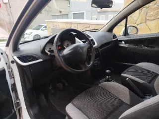 Peugeot 207 2007