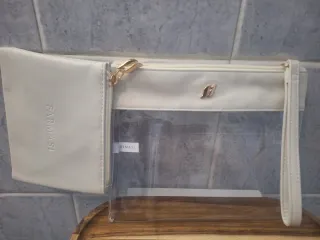 Neceser Farmasi Blanco