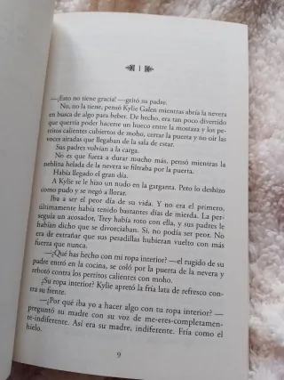 Nacida a medianoche (Spanish Edition)