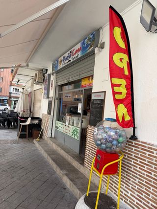 Bar restaurante en funcionamiento