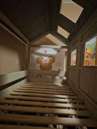 Habitación infantil tipo cabaña