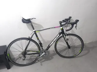 Bicicleta Merida Scultura 300