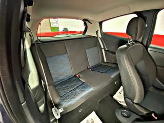 Renault Nuevo Clio Authentique 1.2 16v 75cv 3p. eco2