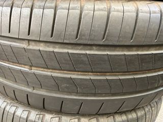 Neumáticos Bridgestone 215/50/19 93T