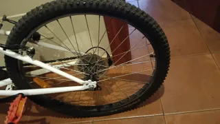 Bicicleta Btwin 20 para adolescentes