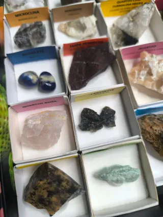 Conjunto 19 minerais