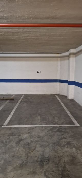 Plaza de garaje Amplia en Cra. de Trassierras 58.