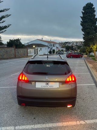 Peugeot 2008 2014