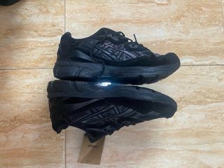 Zapatillas Asics Negras