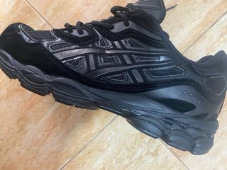 Zapatillas Asics Negras