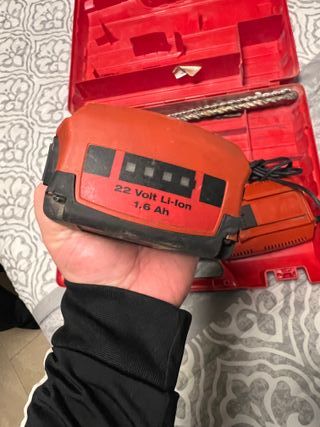 Taladro Hilti TE2-A22 con maletín