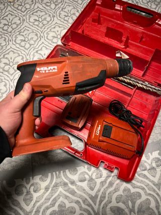 Taladro Hilti TE2-A22 con maletín