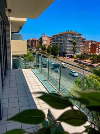 Oportunidad: 4 Hab + Licencia Turística en Fenals