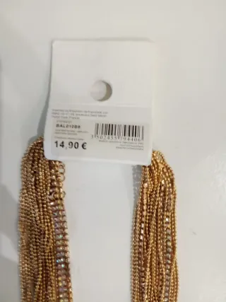 Conjunto collar y pendientes dorados