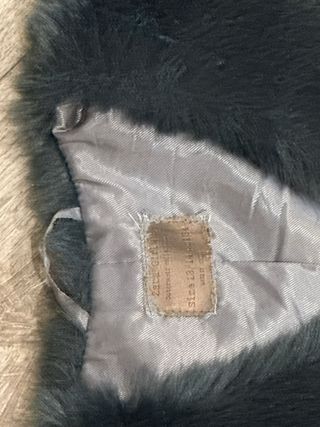 Chaleco pelo Zara degradado gris y blanco