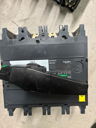 Interruptor Diferencial Schneider Compact INS 630