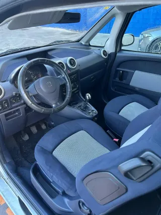 Peugeot 1007 2006