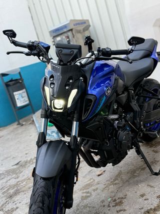 Yamaha MT-07 Azul y Negra