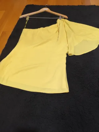 Blusa amarilla talla m mujer de privee de una mang