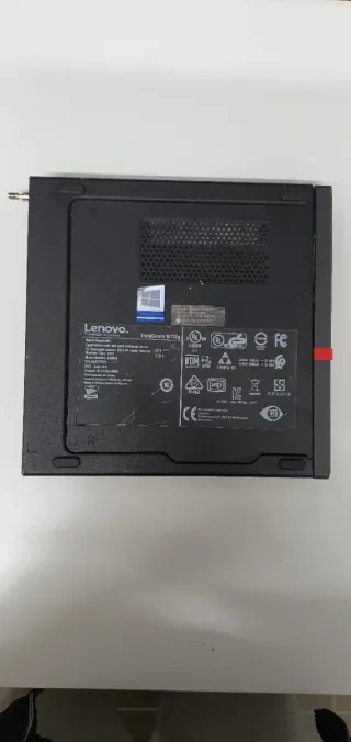 Mini PC Lenovo ThinkCentre M720q i3-8100T