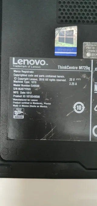 Mini PC Lenovo ThinkCentre M720q i3-8100T