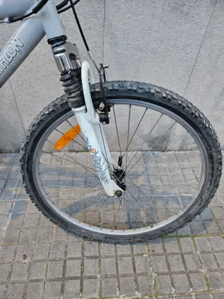 Bicicleta de montaña mtb