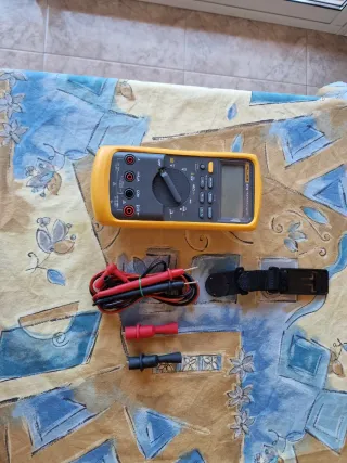 FLUKE KIT COMBO 87V/i410..