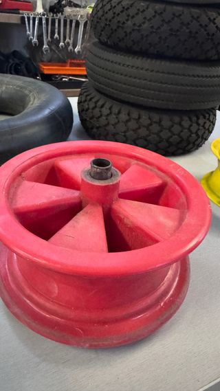 Conjunto de Rodas e Câmaras de Ar