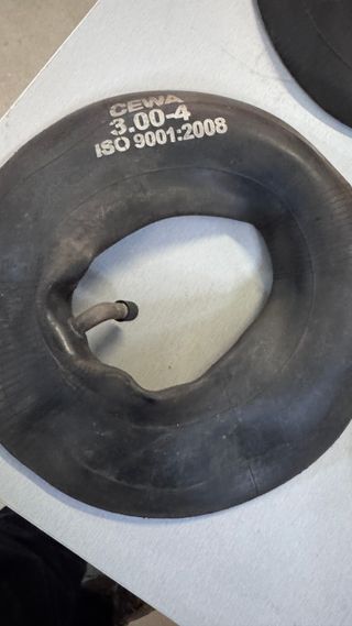 Conjunto de Rodas e Câmaras de Ar