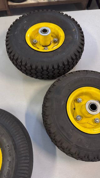 Conjunto de Rodas e Câmaras de Ar