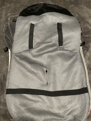 Saco de paseo para bebé con diseño