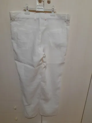 Pantalones chinos de verano.