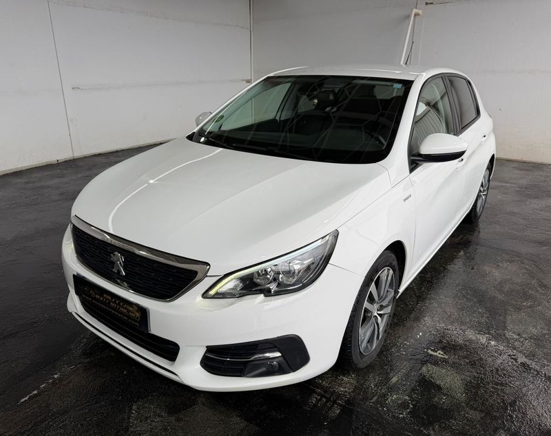 Peugeot 308 2021, foto 23