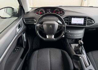 PEUGEOT 308 STYLE 1.5BlueHDi 130CV S&S MANUAL 5PT