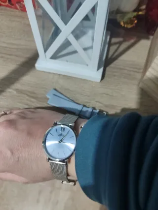 Reloj Lotus Mujer Plata. Con correa de recambio.