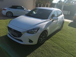 Mazda 2 2016