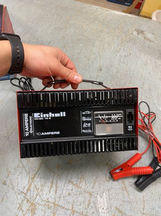 Carregador Bateria Einhell CC-BC 10 E