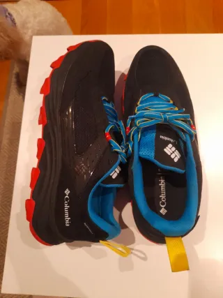 Zapatillas Columbia Senderismo Negras y Azules