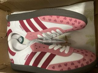 Zapatillas Adidas rosas y blancas