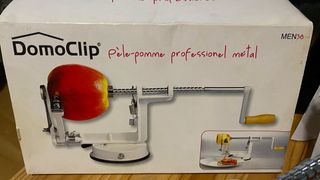 Pelador de Manzanas Domo Clip Nuevo