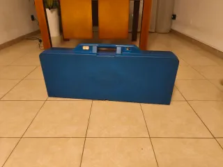 Mesa plegable camping azul