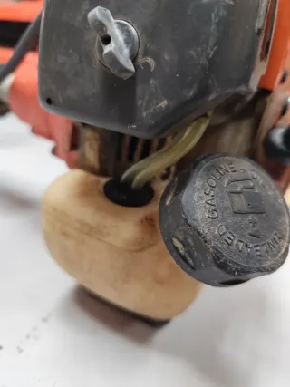 Desbrozadora Gasolina Husqvarna 143R-II