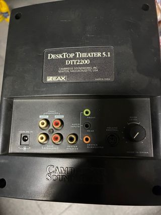 Altavoces Cambridge SoundWorks 5.1