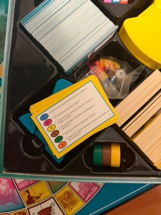 Trivial Pursuit Edición Familiar Juego Mesa