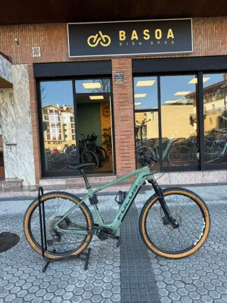 Focus Jarifa 6.8 Talla L 2021 Eléctrica