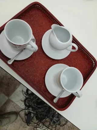 Juego de café/té 2 tazas + jarrita