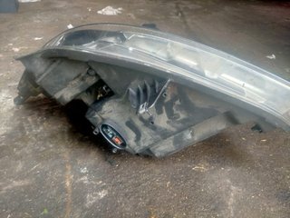 Faro Opel Insignia 1ZT009631