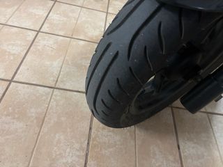 Kymco Superdink 300i Maxi Scooter Negra/Gris