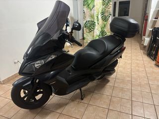 Kymco Superdink 300i Maxi Scooter Negra/Gris