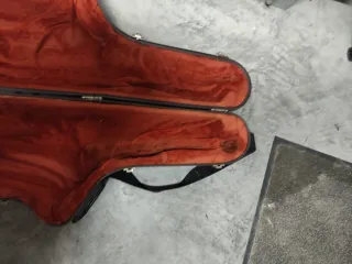 Funda para saxofón tenor Selmer Flight